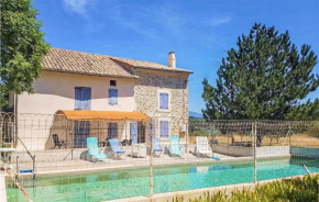 Lovely Home In Malaucène With Kitchen
